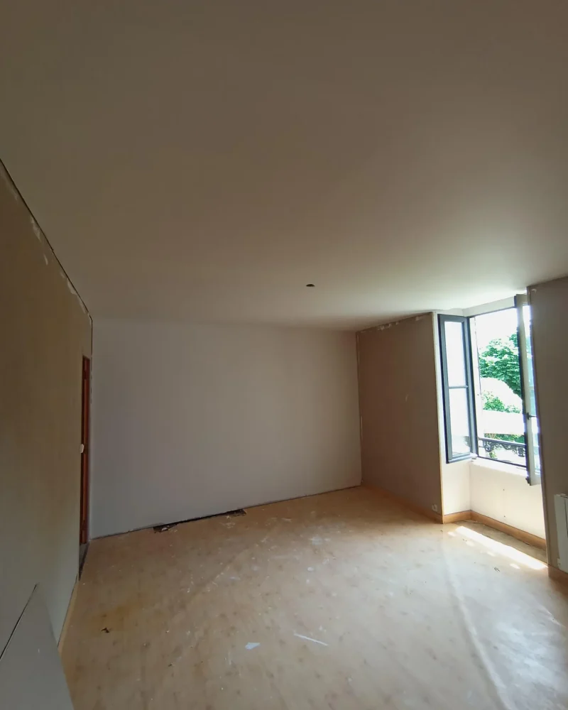 Réalisation de cloisons sèches par COQUELLE ROMAIN à Nesmy